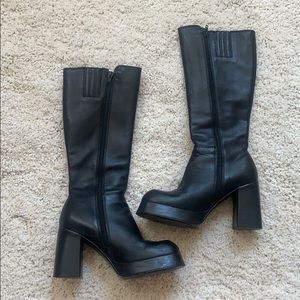 Vintage Steve Madden Porsha Boots!